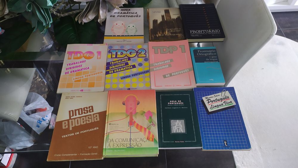 livros antigos Gramáticas, prontuários etc de português 9,99€ cada