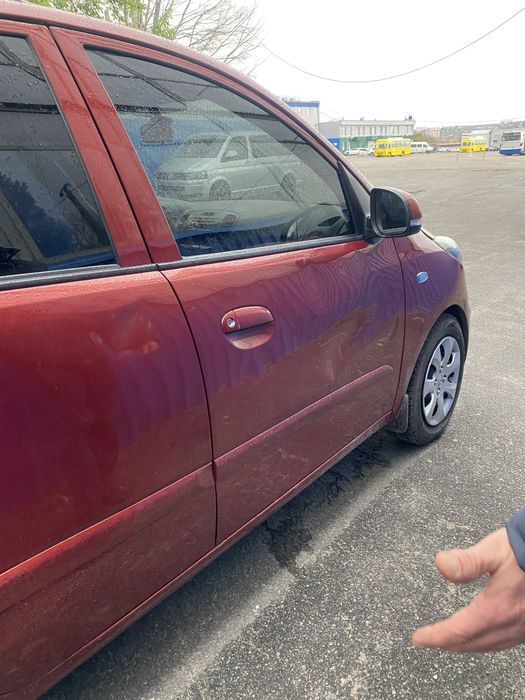 Hyundai i10 1.25 автомат