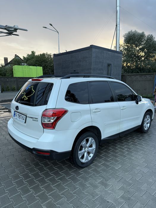 Subaru Forester 2014р в дуже збереженому стані