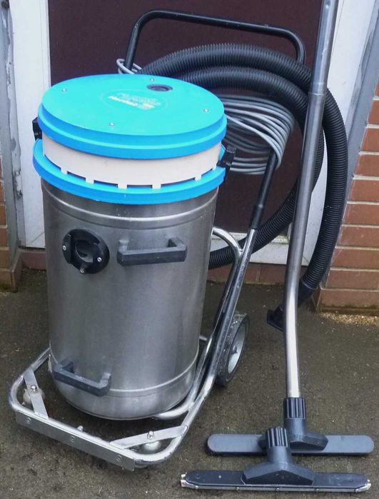 Odkurzacz przemysłowy Henkel Floor Dress