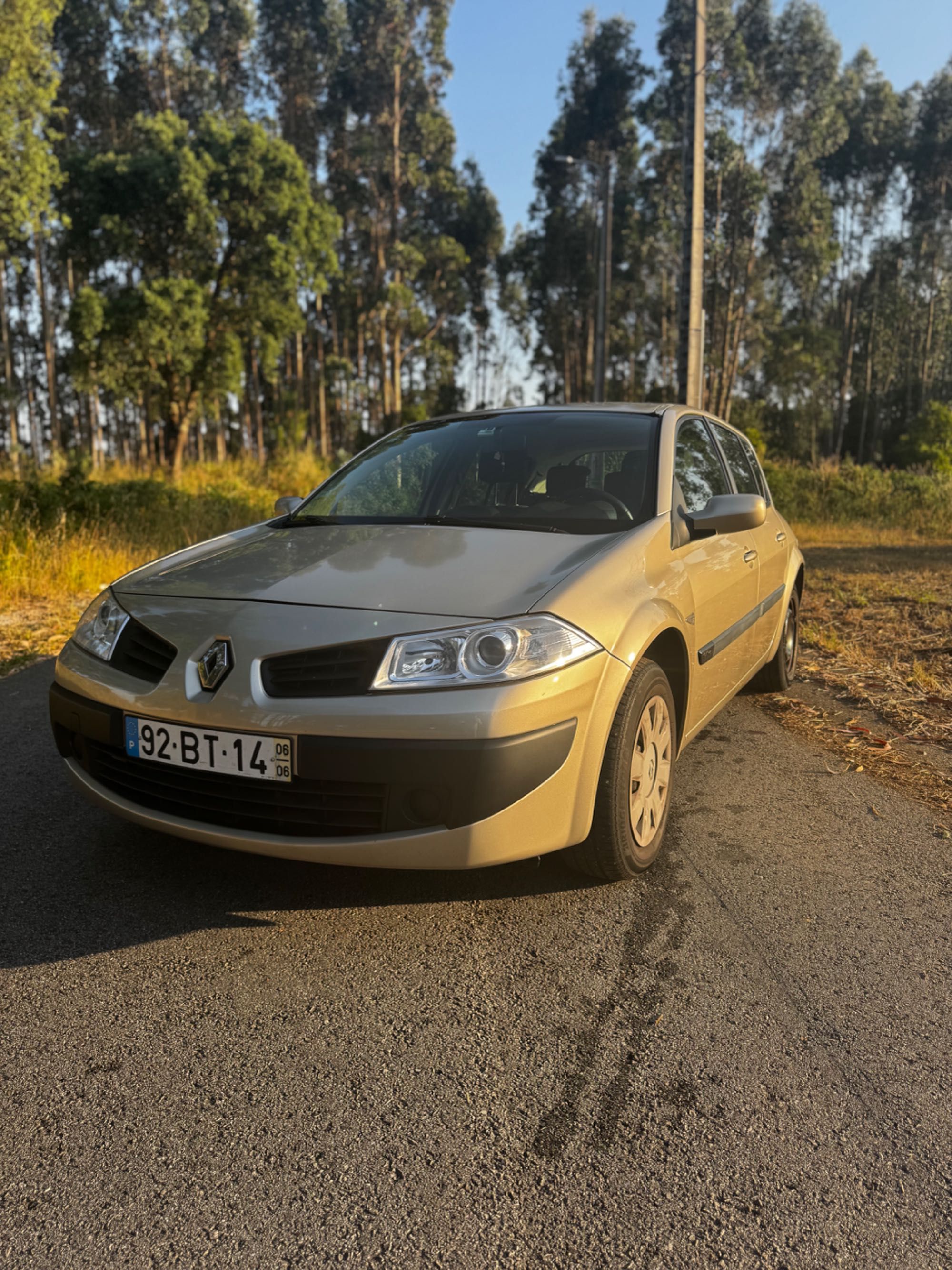 Renault Megane 1.4 gasolina