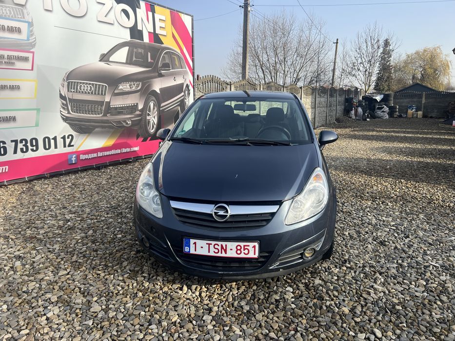 Опель корса свіжо пригнана , на Автоматі