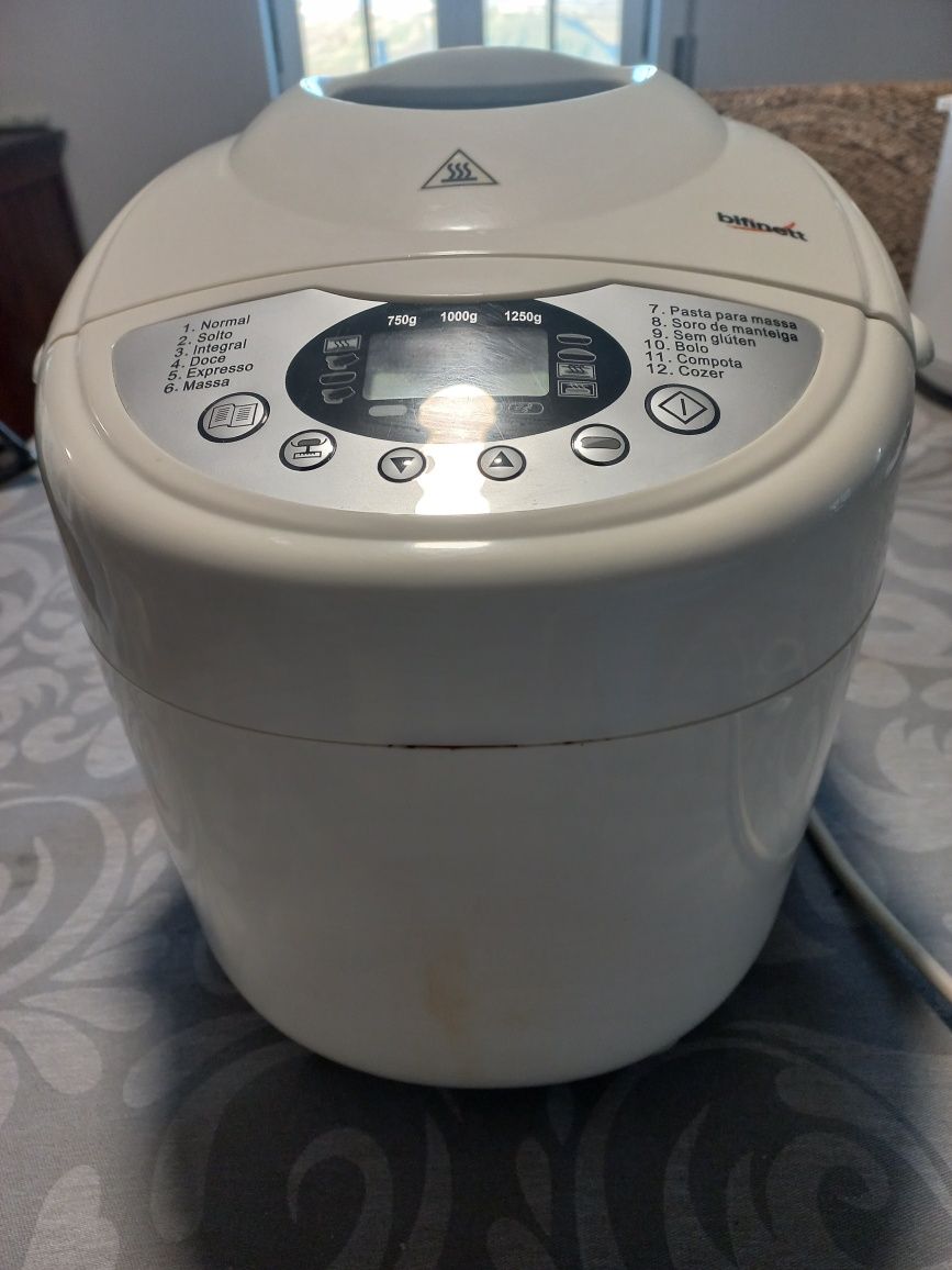 Máquina de fazer pão
