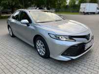 Toyota Camry Pierwszy właściciel, serwisowany Toyota Żerań, komplet opon