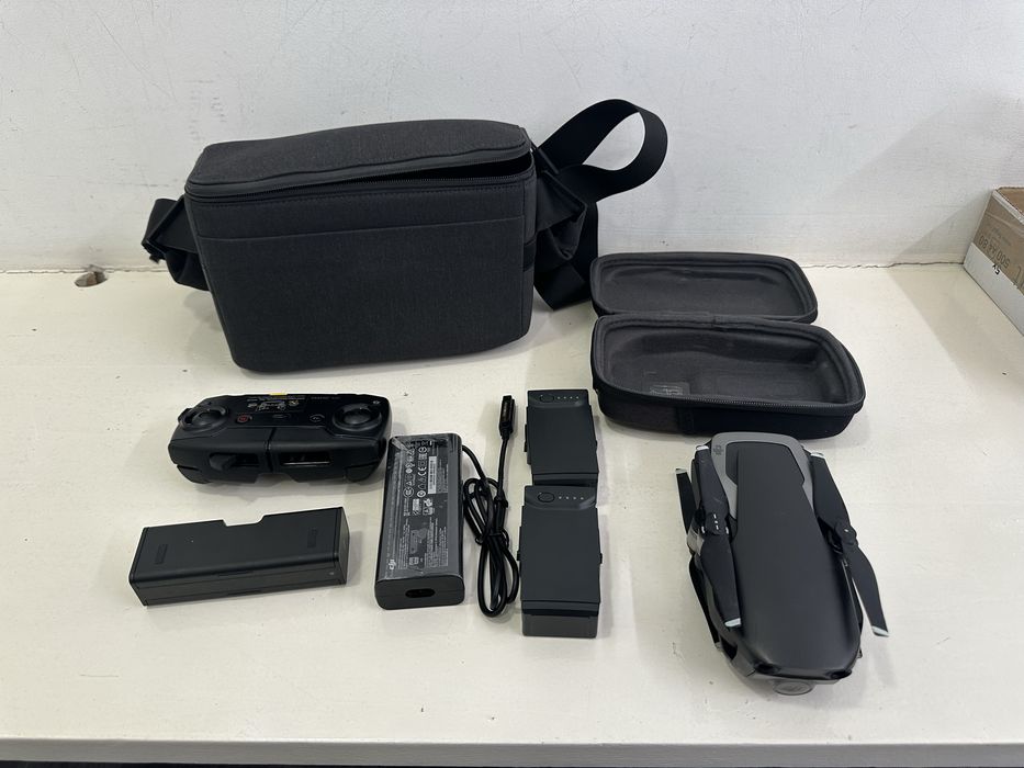 Drone DJi Mavic Air (carregador e baterias)