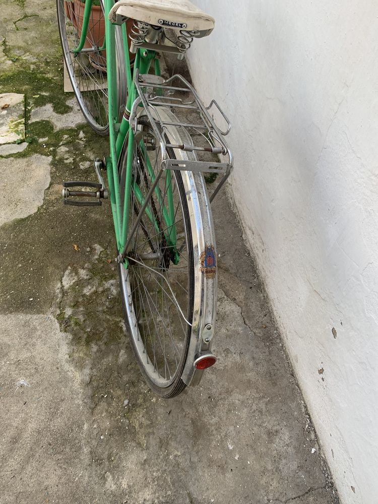 Bicicleta pasteleira antiga