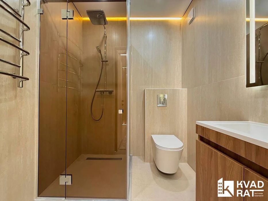 Продам повністю укомплектовану квартиру в ЖК Фемелі Плаза