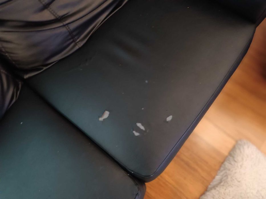 Czarna Sofa z funkcją spania. Wajnert