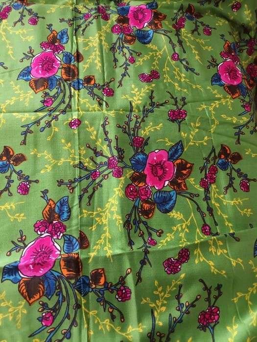 Отрезы тканей из домашнего шкафа