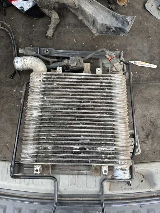 Радиатор интеркулера хюндай santaFE 2 2.2 дизель