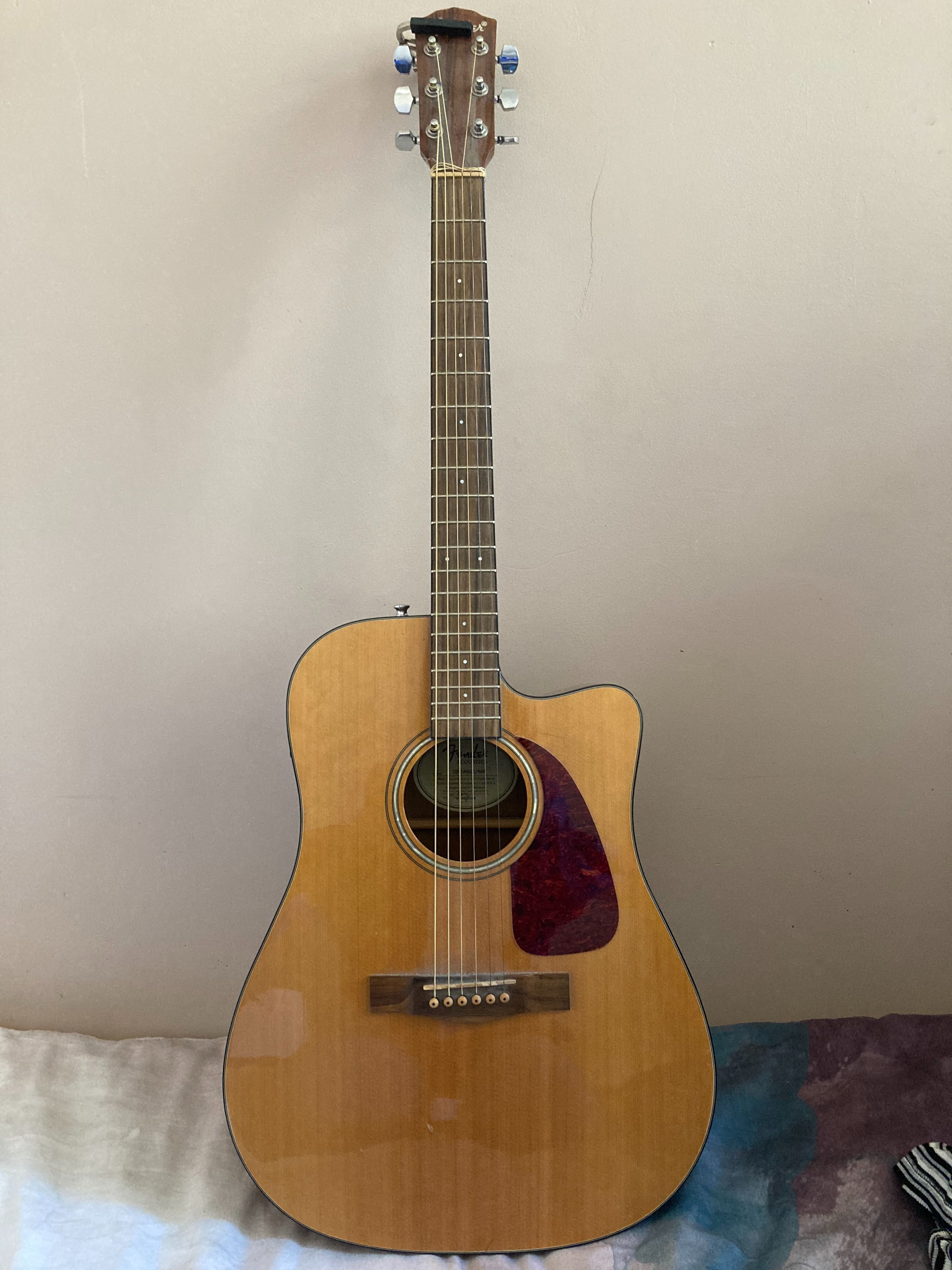 Fender CD-140SCE