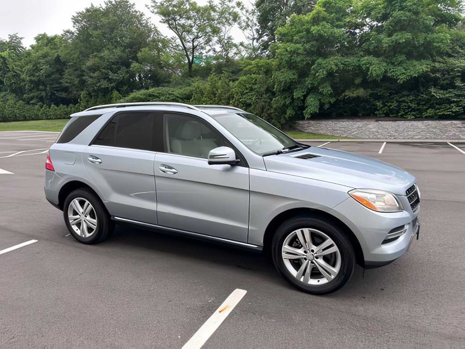 Mercedes-Benz ML 350      2014
