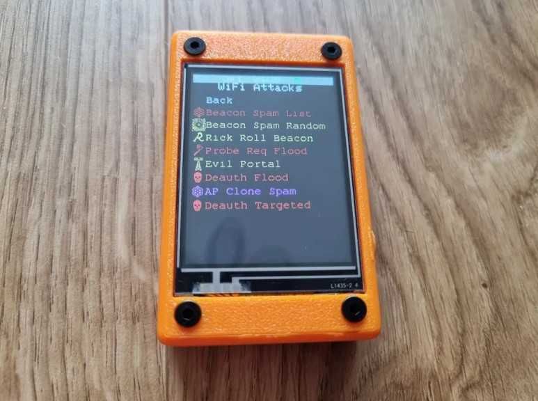 ESP32 Marauder MAX | Lepszy niż Flipper Zero? | Pentesting WiFi + BT