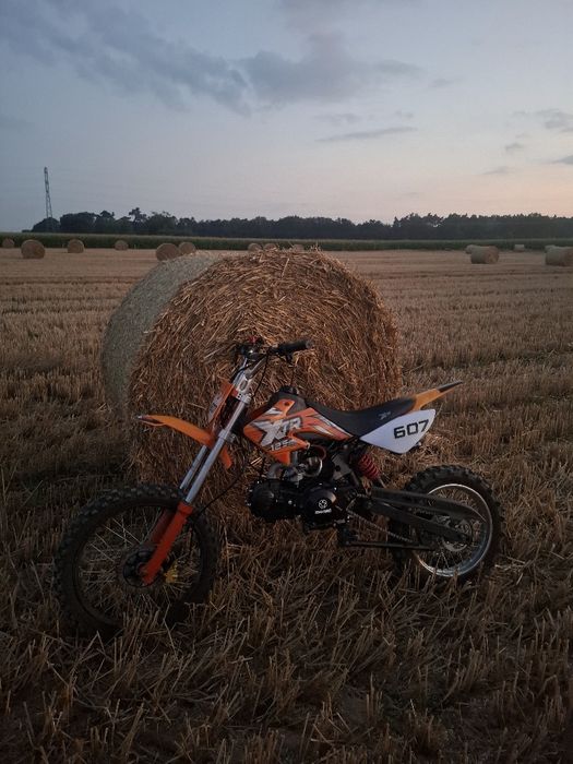 Sprzedam xtr-e z silnikiem moretti 140 nowym!!!