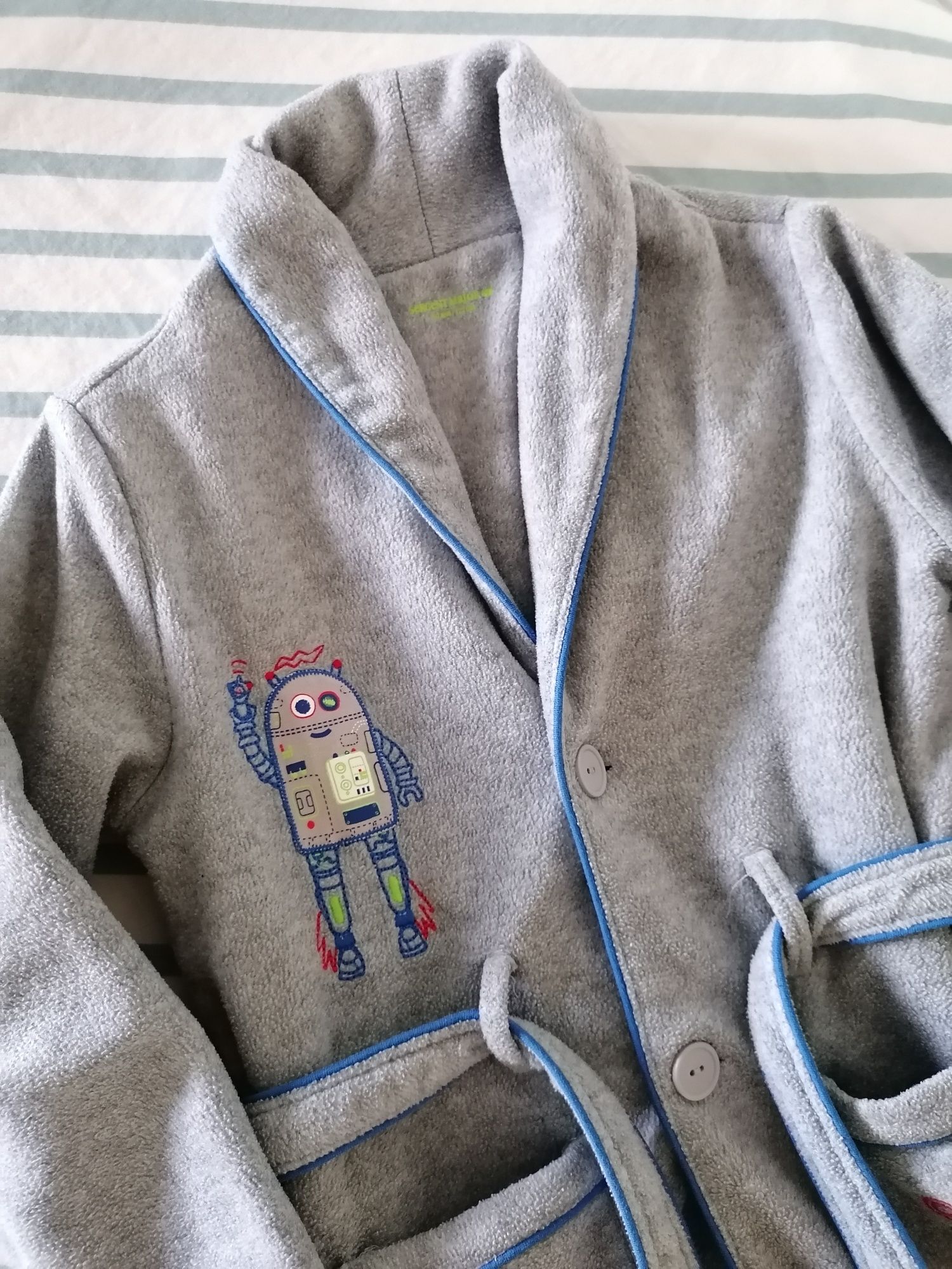 Robe polar cinzento, menino, 6/7 anos