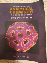 Livro Analytical Chemistry de Skoog/ West/ Holler