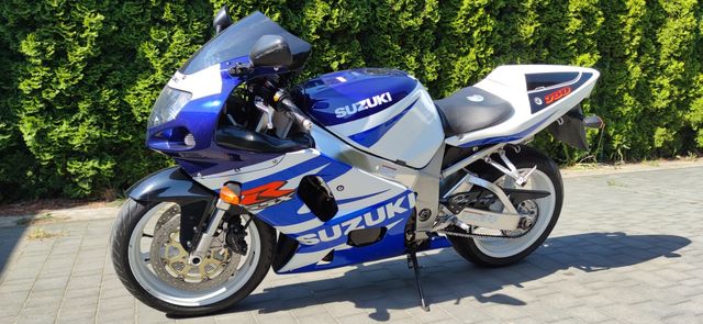 Suzuki GSX-R 750