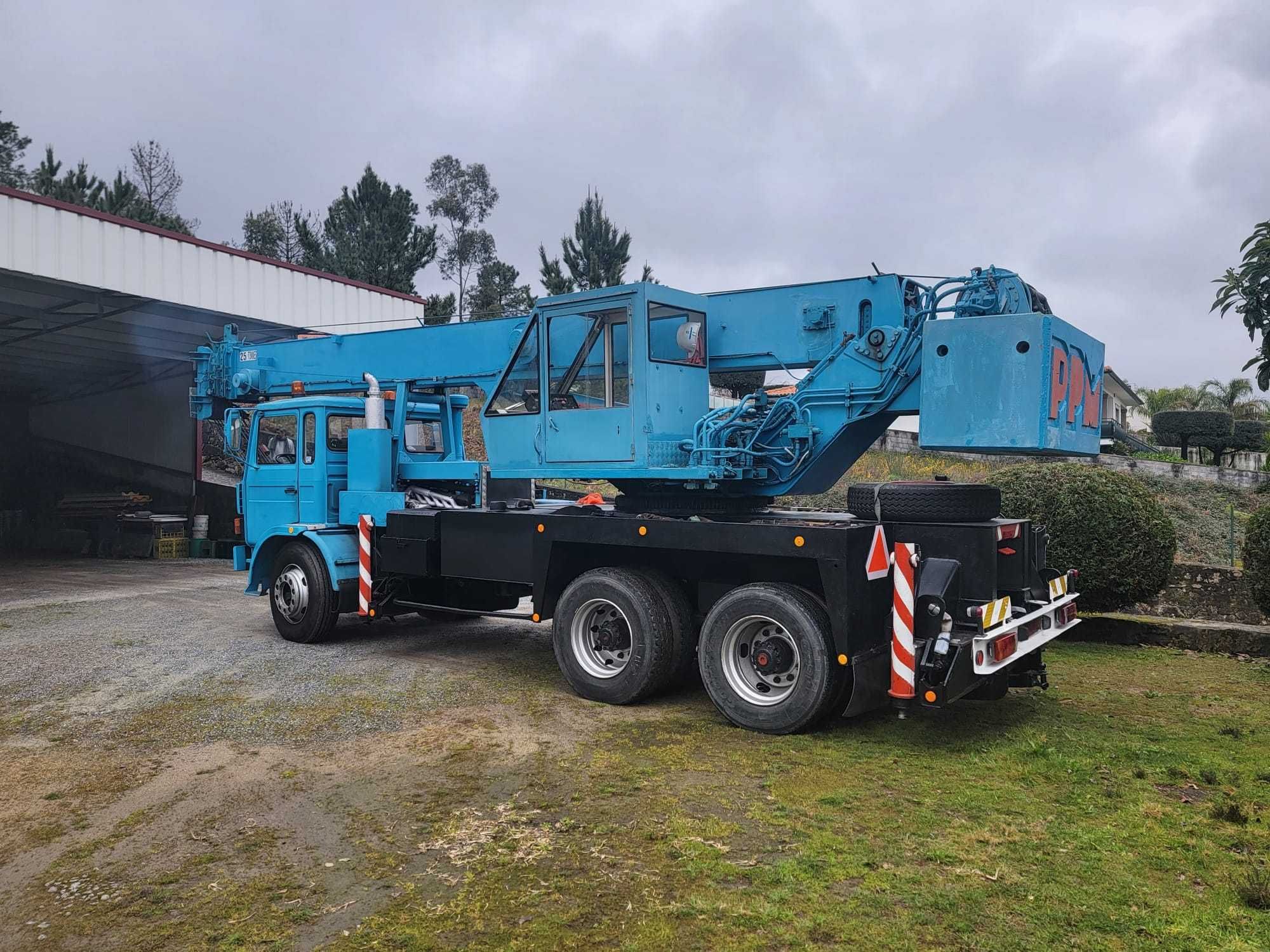 Grua PPM 280 ATT - 25 TON
