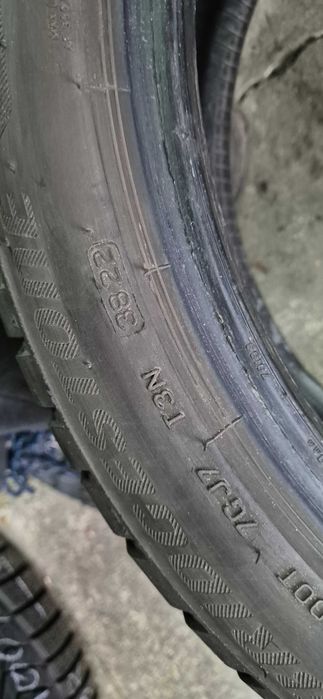 2szt opony zimowe Bridgestone _ 225/45/18
