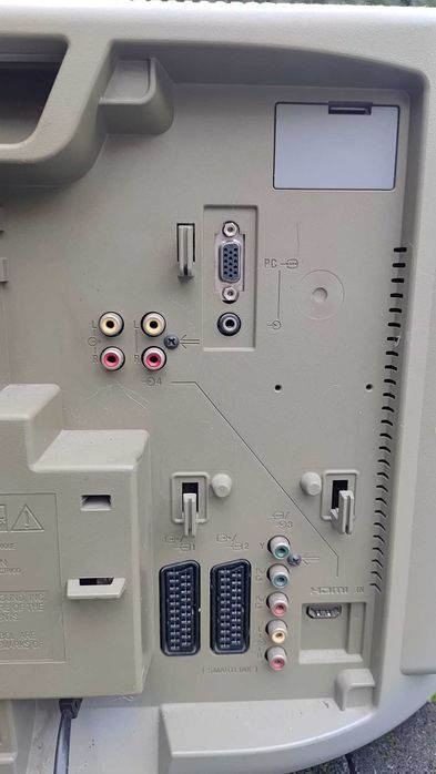 TV SONY 20" , pilot , KDL-20B4030 , tuner DVB-T