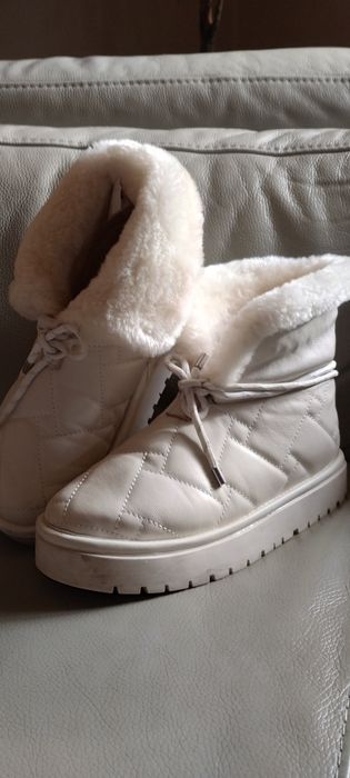 Зимние угги Miraton