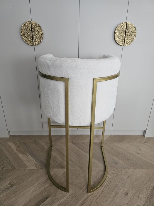 2 hokery barowe glamour boucle złote nogi