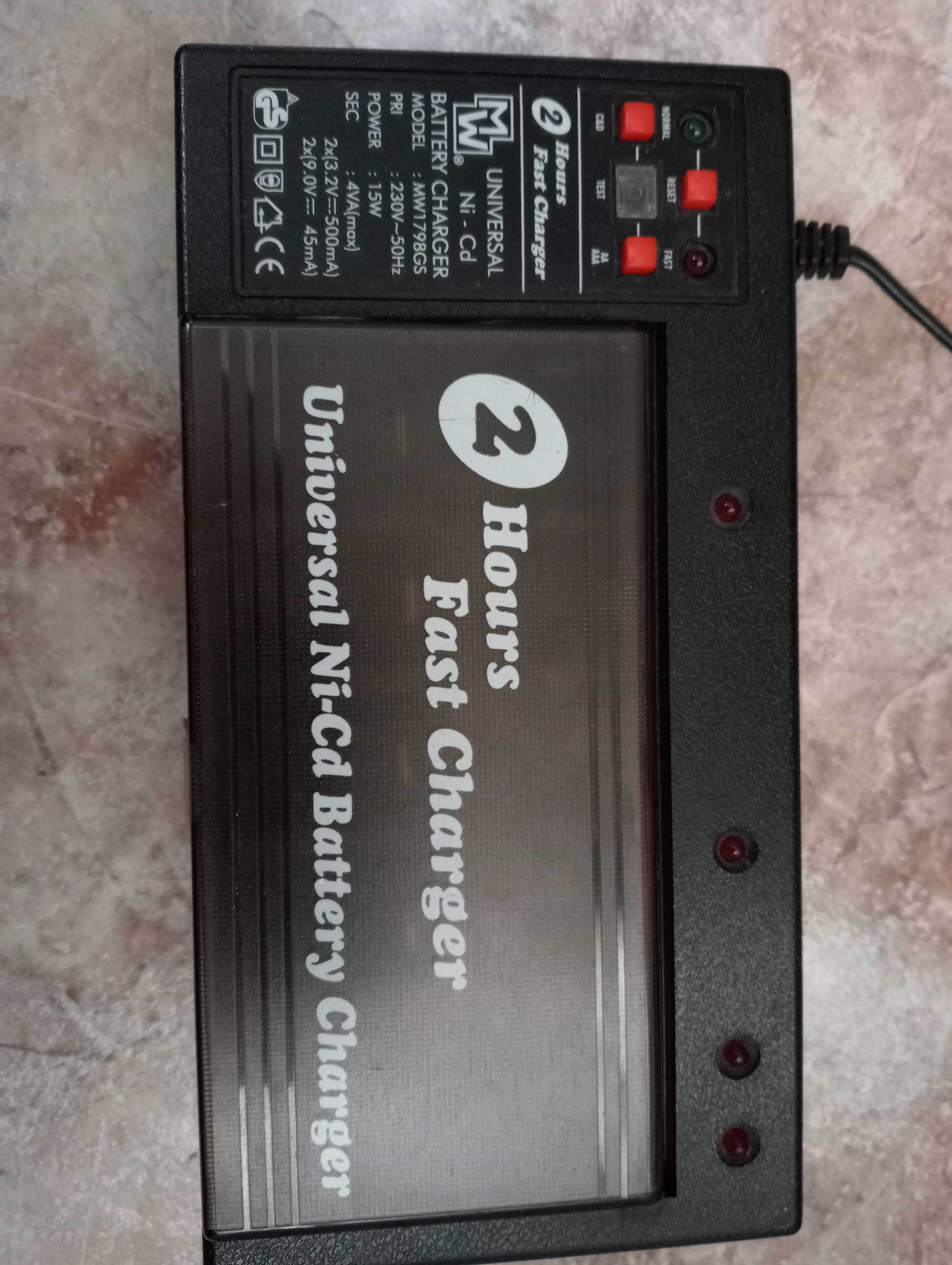 Carregador Pilhas Fast Charger