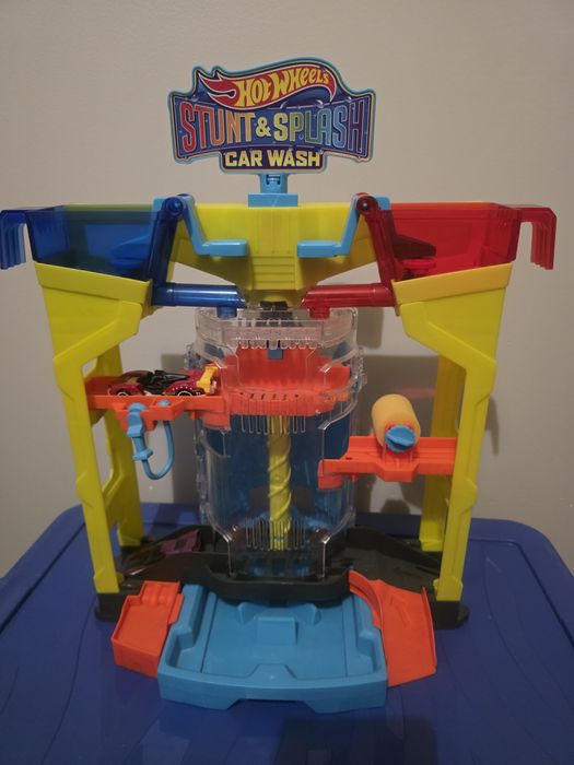 Hot wheels car wash garaż myjnia
