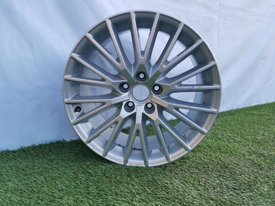 FELGA AUDI TT 8S0 8,5x18 ET50 5x112 8S0601025D