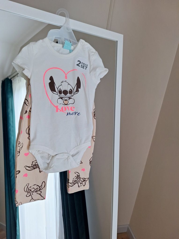 Komplet nowy niemowlęcy dziewczęcy 74 6m beżowy stitch