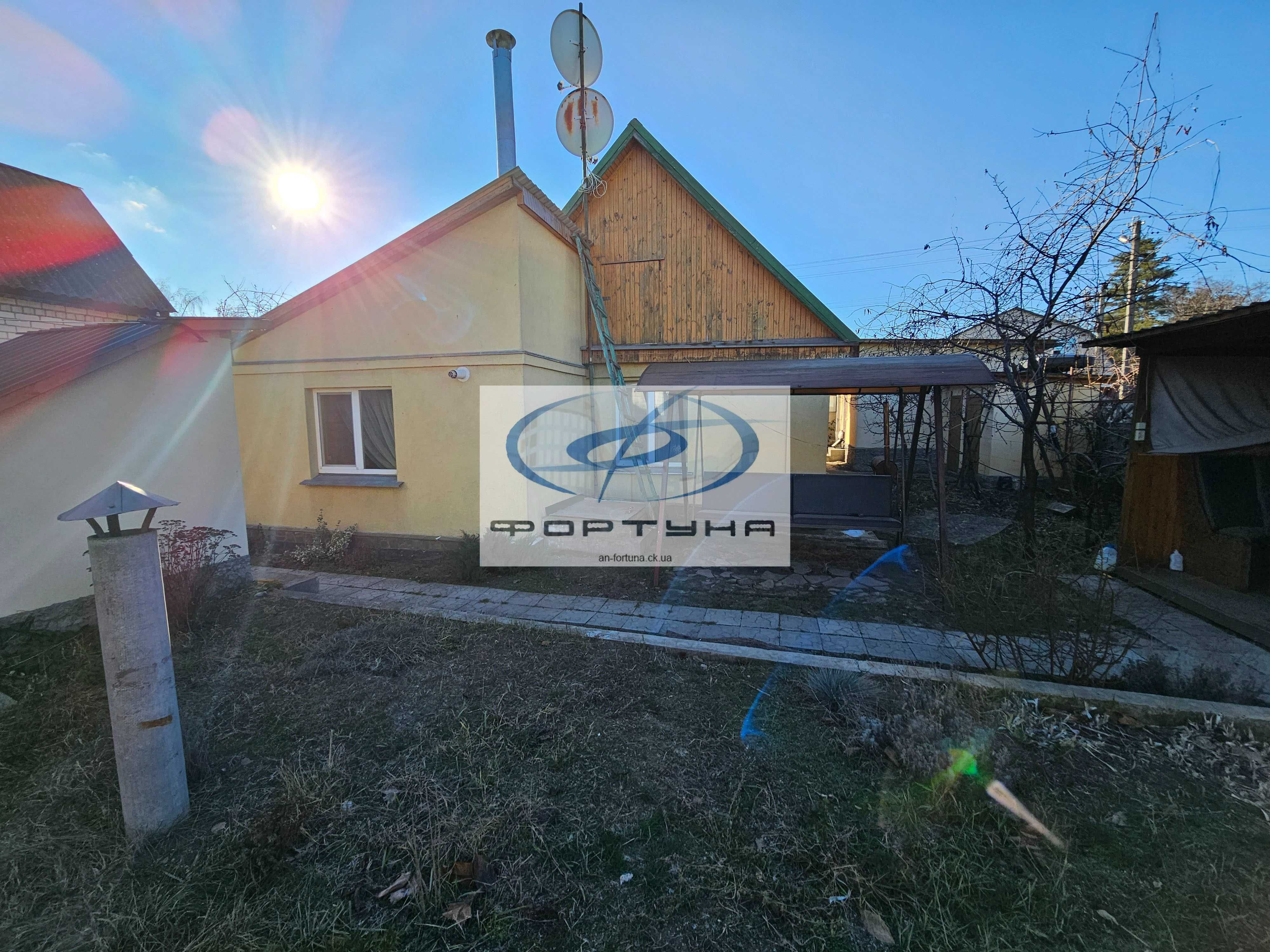 Продаж добротного будинку у гарному місці, Р-н Дахнівка