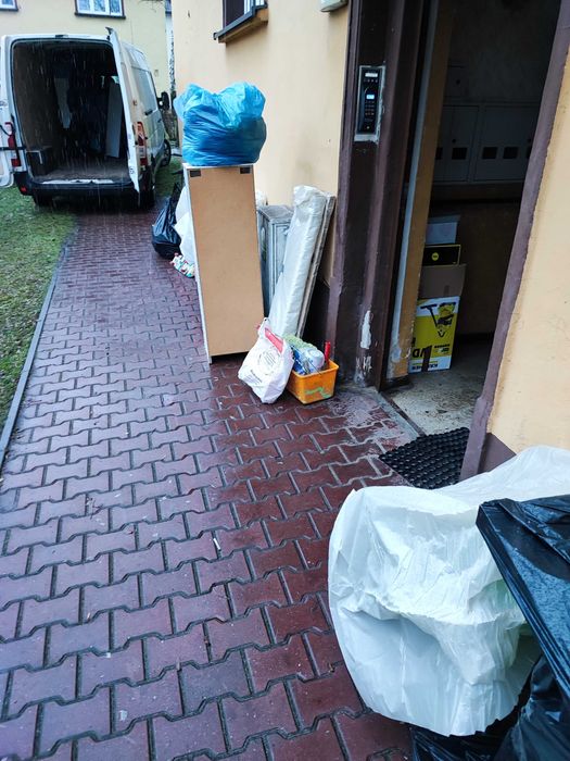 Opróżnianie Mieszkań, Domów, Sprzątanie Piwnic, Garaży Wywóz Na PSZOK