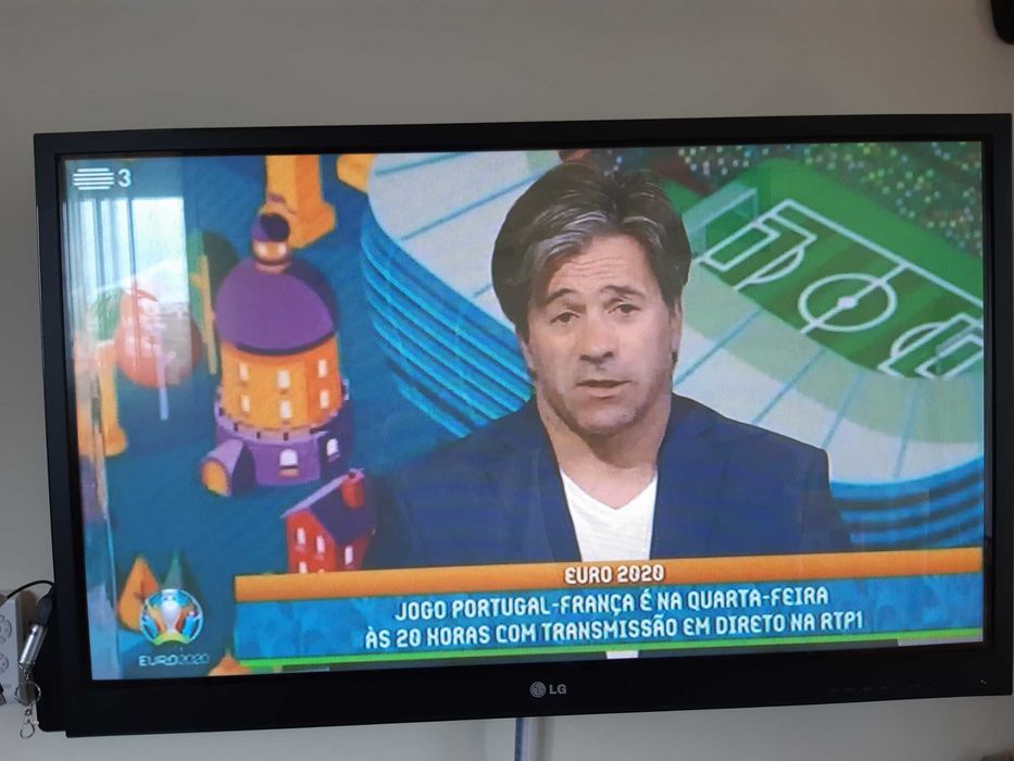 TV LG Plasma 3D 42PW450 + 2 óculos 3D LG AG-S250