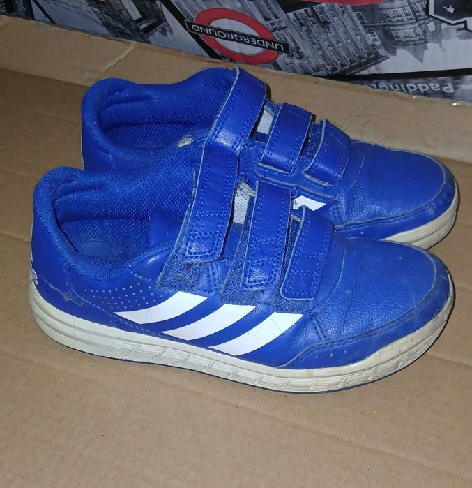 niebiesko - białe piękne buty na rzepy na boku adidas roz 33