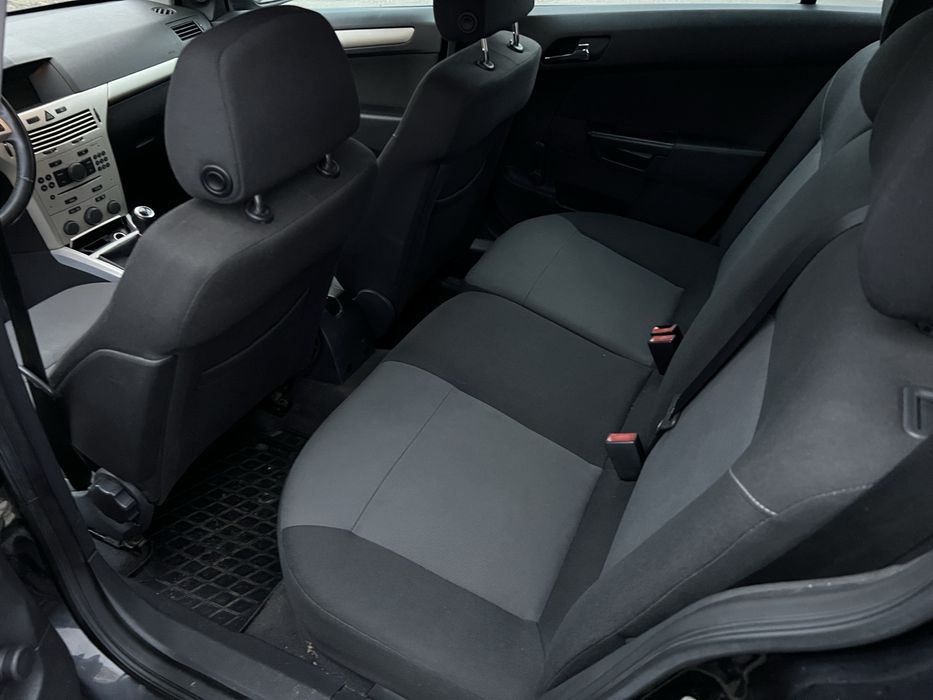 Продам  Opel Astra H 2008 рік 1.8 газ/ бенз