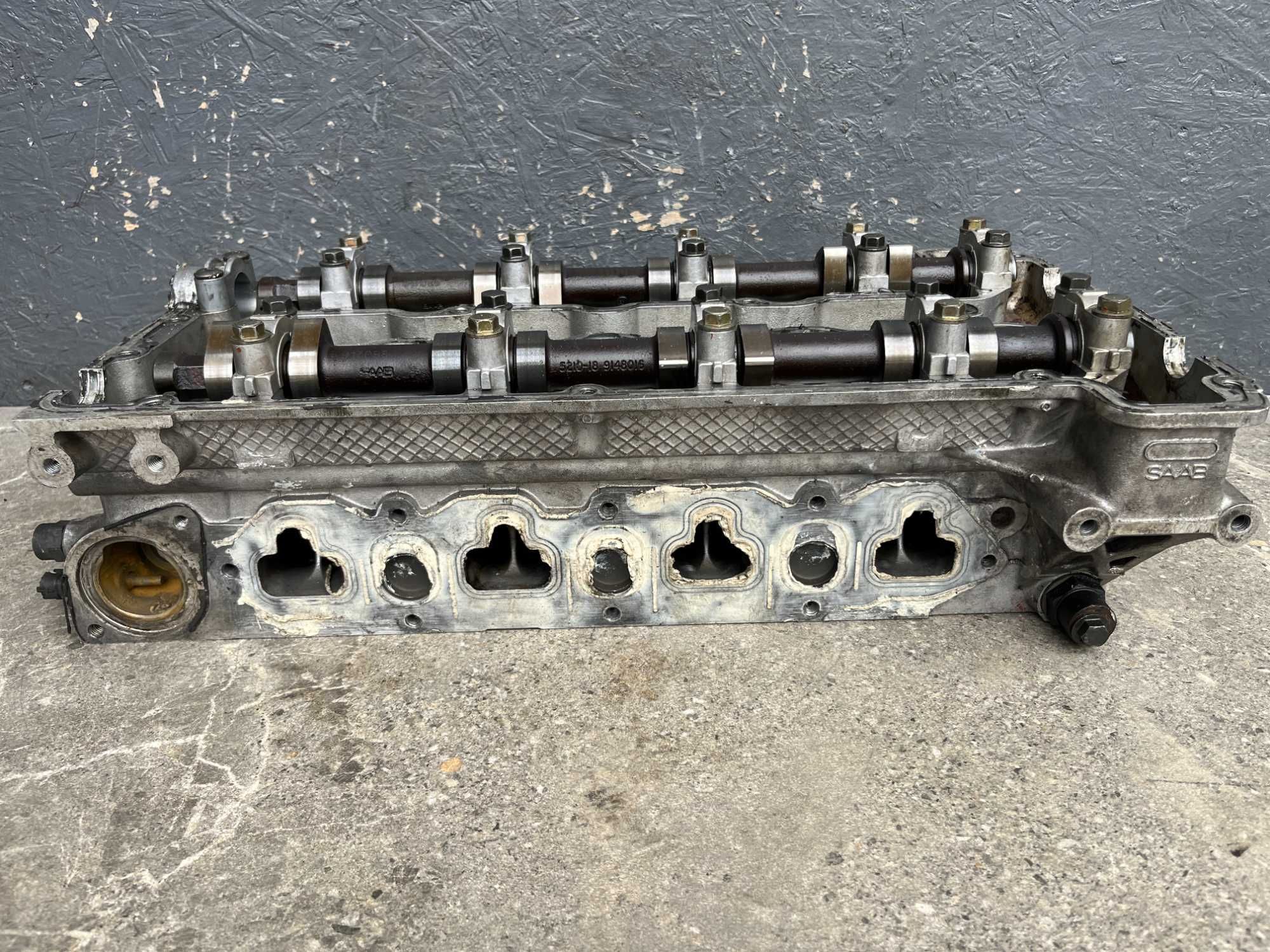 ГБЦ головка блока Saab 9-3 2.0 Turbo Saab 9-5 2.0 t