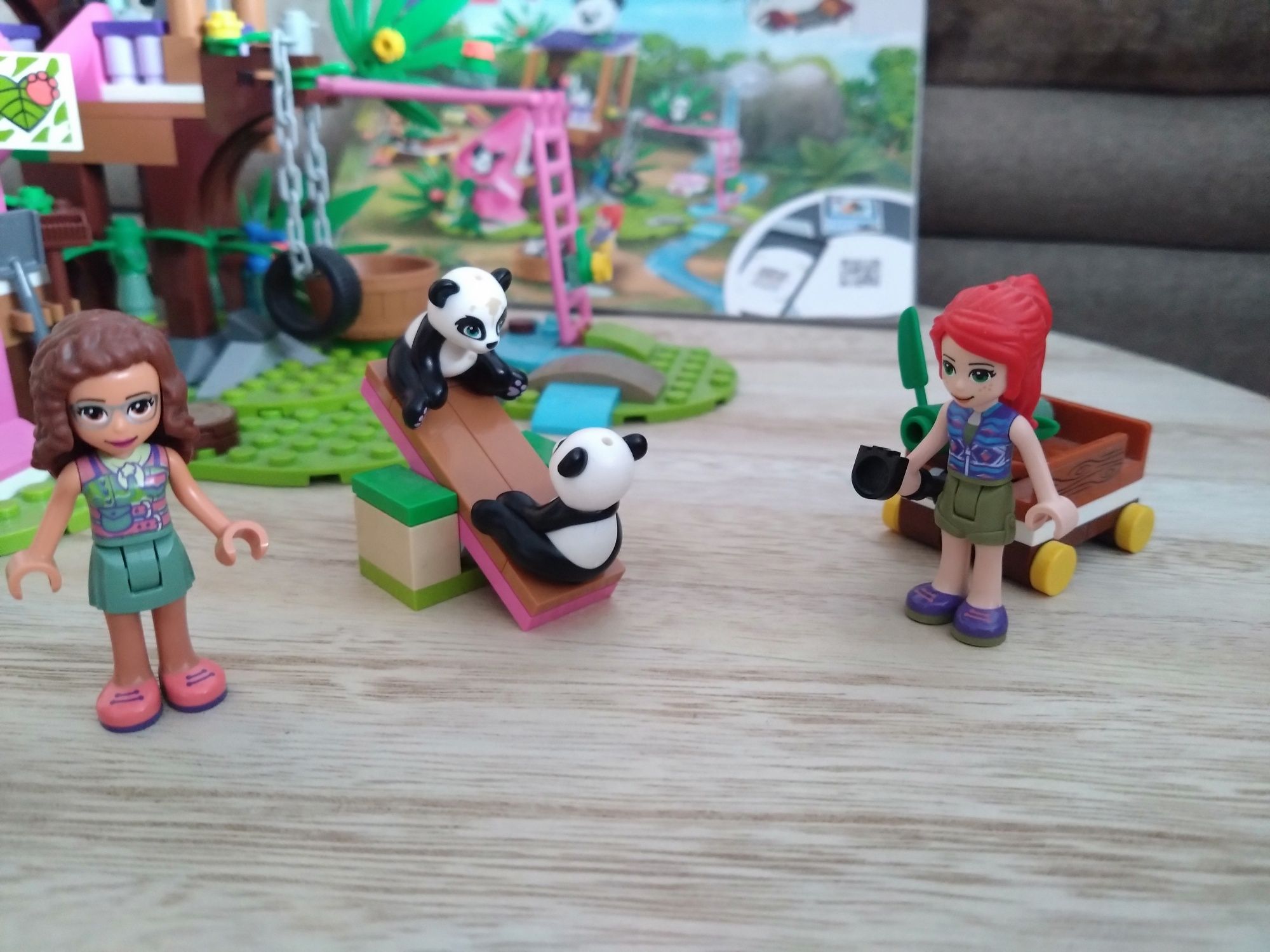 LEGO Friends 41422, domek pand na drzewie