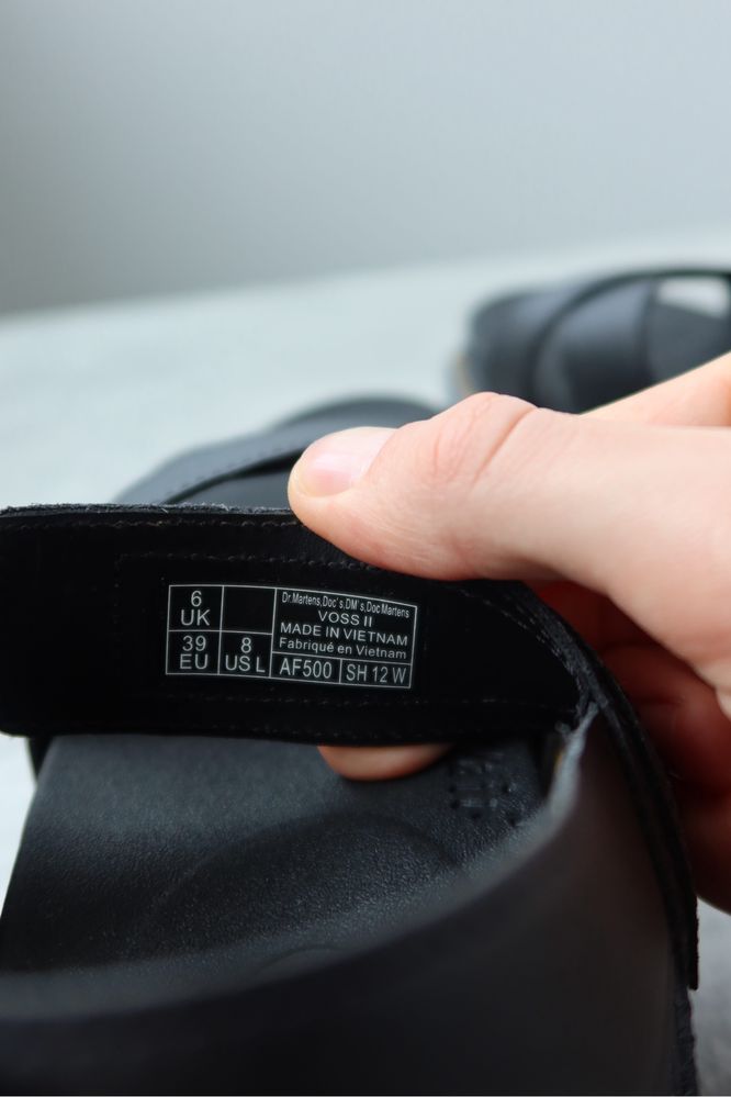 Сандалі Dr. Martens Оригінал 39/25cm