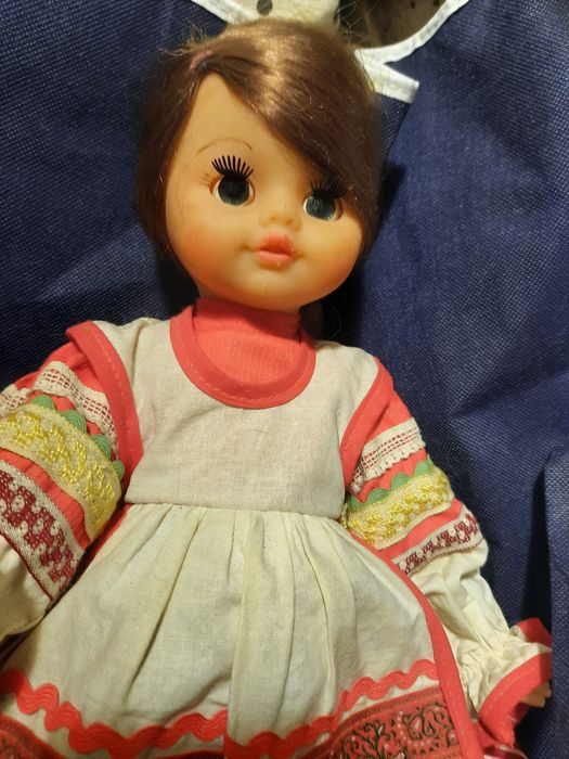 Кукла в национальном костюме