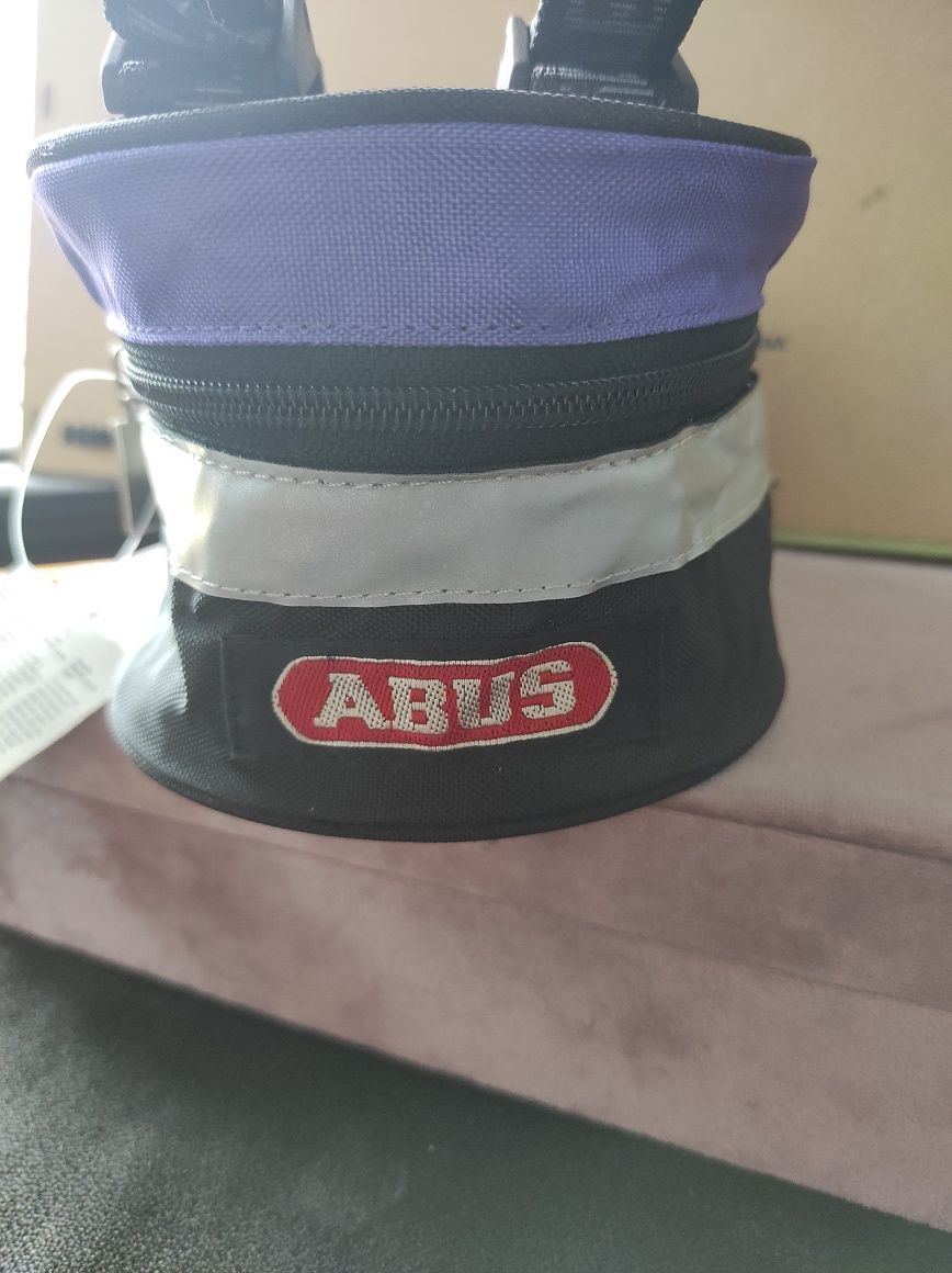 Abus st 100.scotchlite reflective material 3M.Велосипедная сумка .
