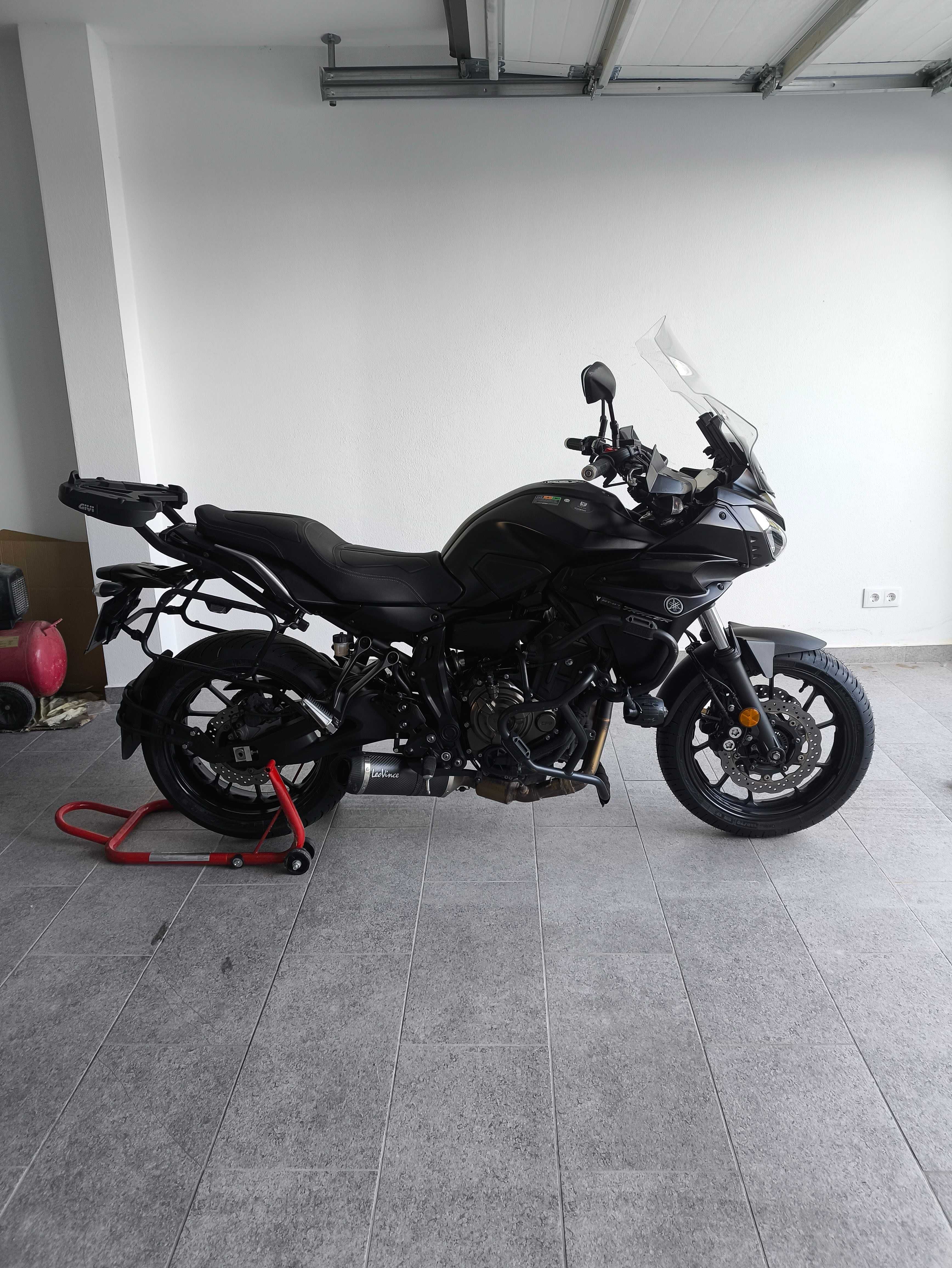 Yahama Tracer 700