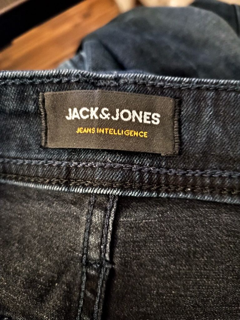 Jeansy Jack& Jones