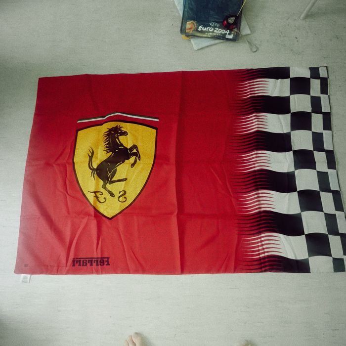 Флаг под древко Ferrari оригинал размер 146-100