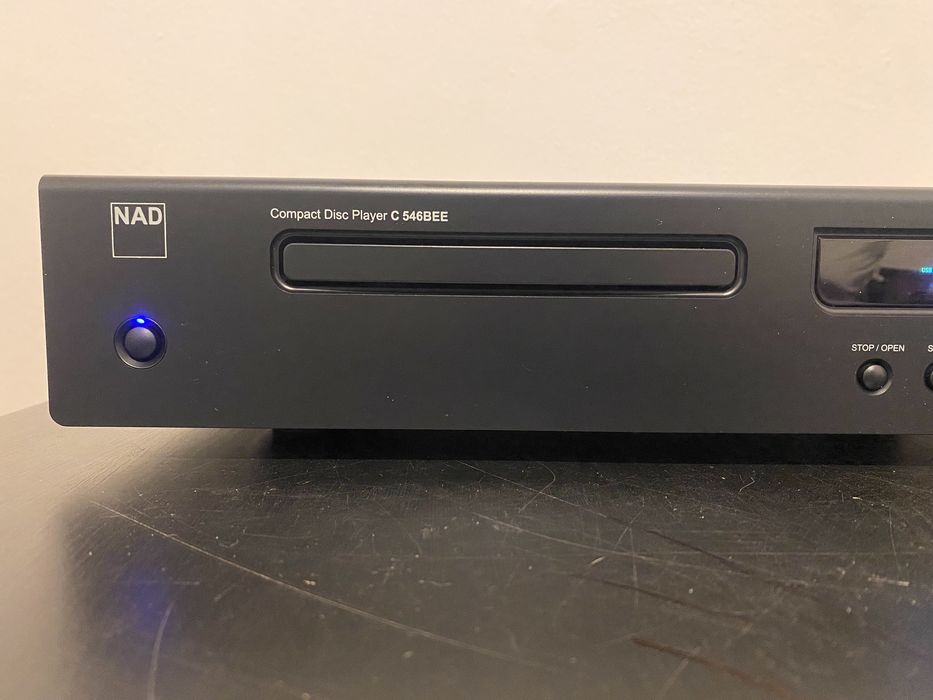 CD програвач NAD C546 BEE