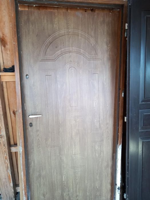 Drzwi z demontażu