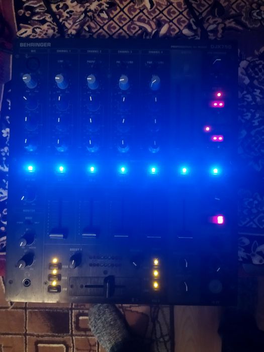 Mixer Djx 750 міхшер