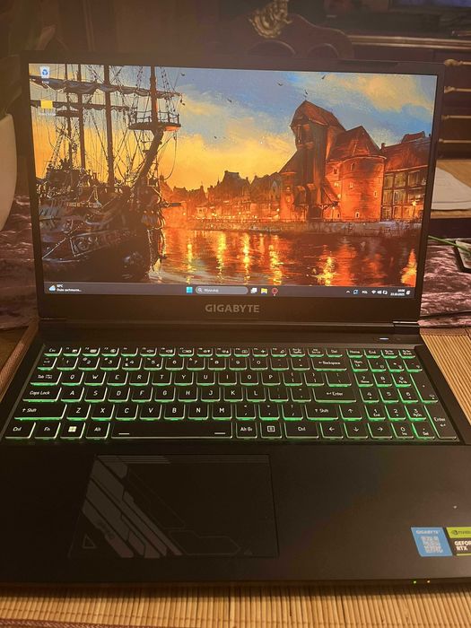 Laptop GIGABYTE G5 KF i5-12500H 16GB RAM 512GB SSD GeForce RTX4060