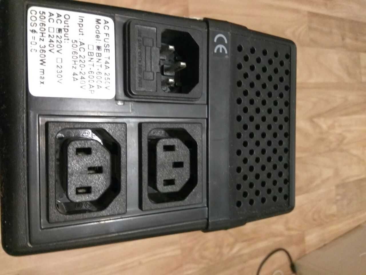 ДБЖ ИБП UPS Powercom BNT 600-A (600ВА/360Вт,AVR)