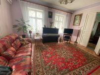 Продам Хозяйский дом район площади Толбухина