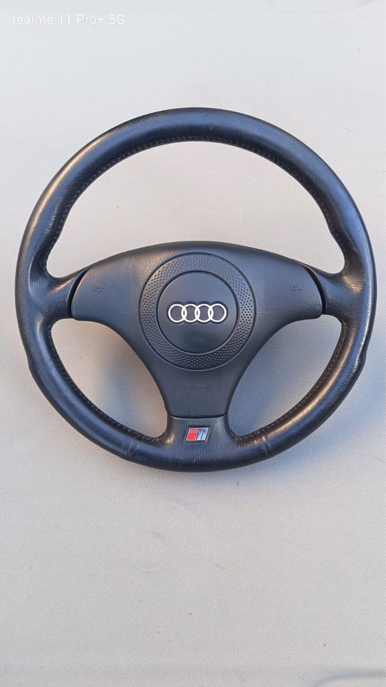 AUDI A4 S4 B5 A6 S6 C4 C5 A8 S8 D2 kierownica skóra trójramienna SLINE